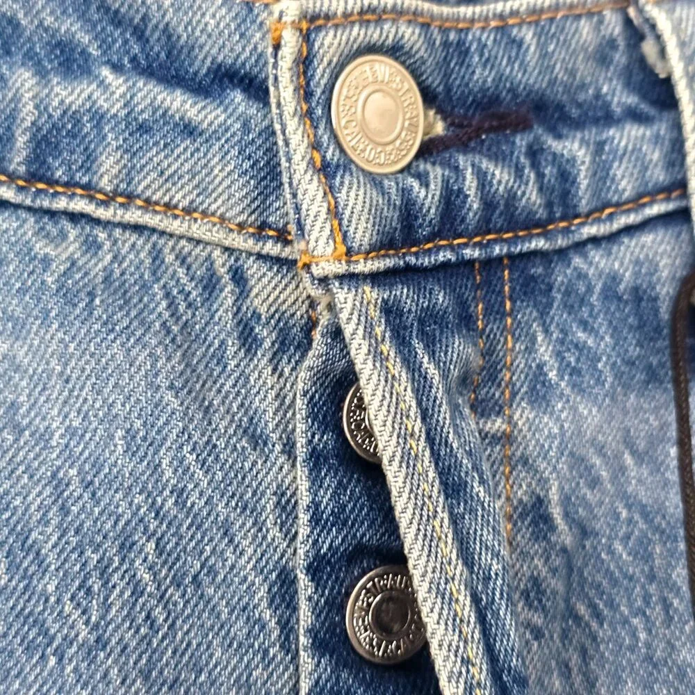 NWT Levi's Premium 501 High Rise Straight Jeans Size 29 Button Fly - Picture 4 of 7